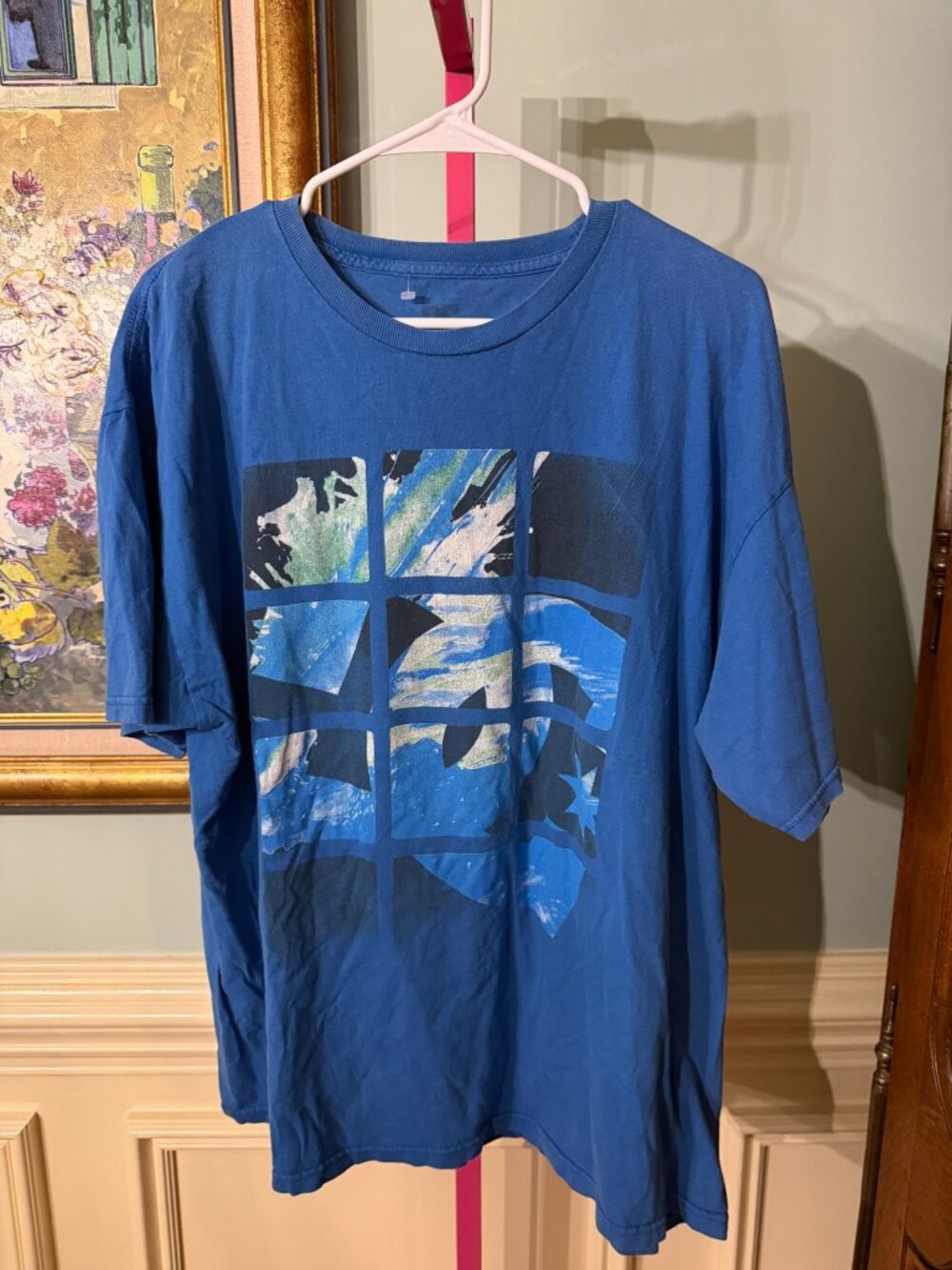 Undefeated Blue Abstract Graphic T-Shirt Men’s Large